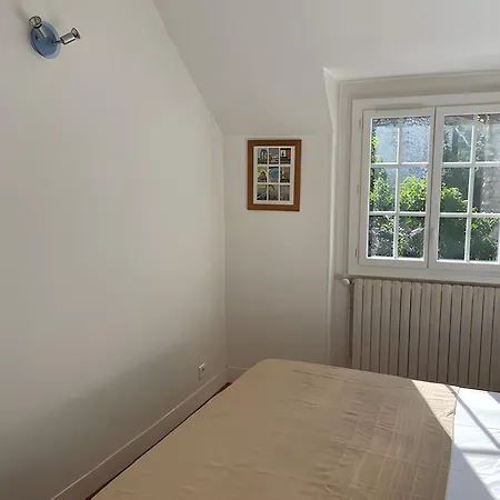 Les Logis De La Vaucouleurs Rosay (Yvelines)